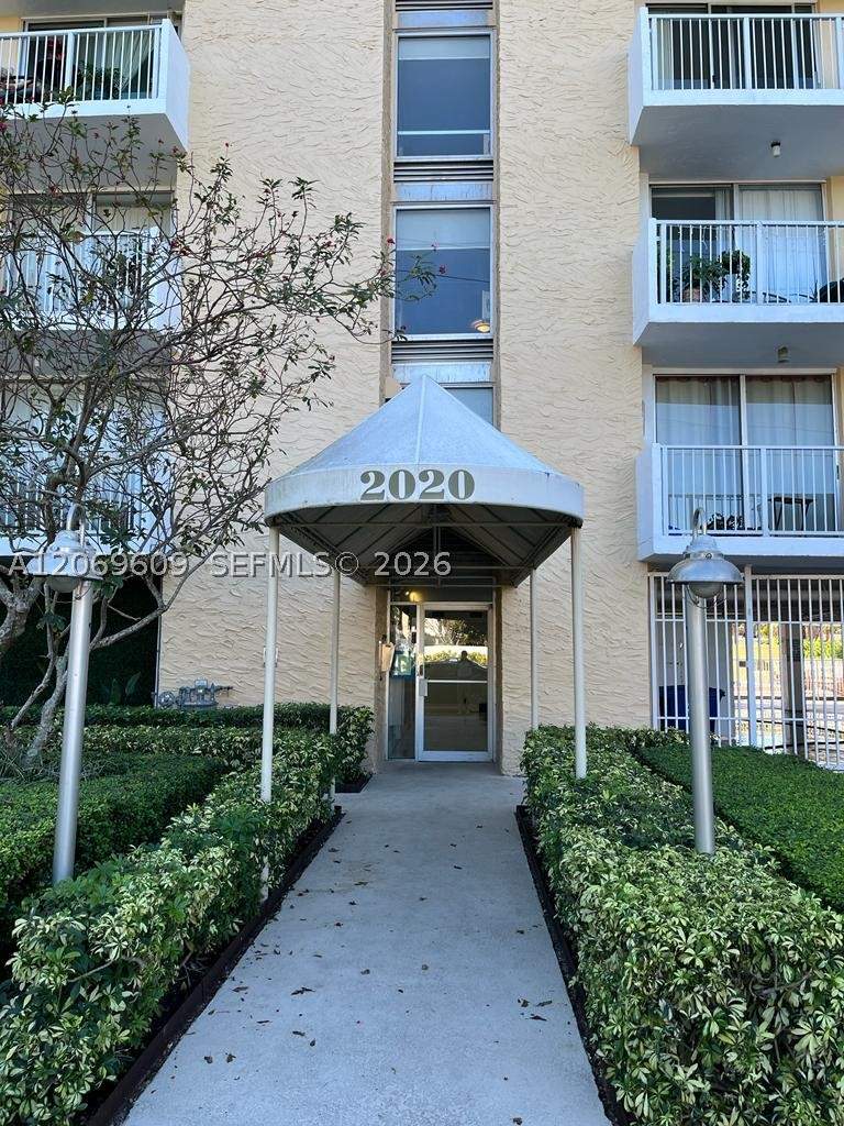 2 bedroom Condominium at 2020 NE 135th St 609, Keystone Towers Condo, North Miami — photo 5