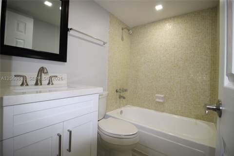 8701 SW 141st St K6, Palmetto Bay FL - photo 10 of 16