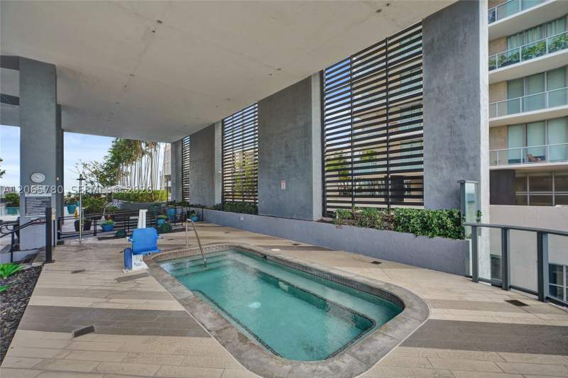 1 bedroom Condominium at 121 NE 34th St 2705, 3401 Midtown Condo, Miami — photo 5