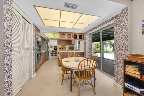 11800 SW 72nd Ave, Pinecrest FL - photo 14 of 41