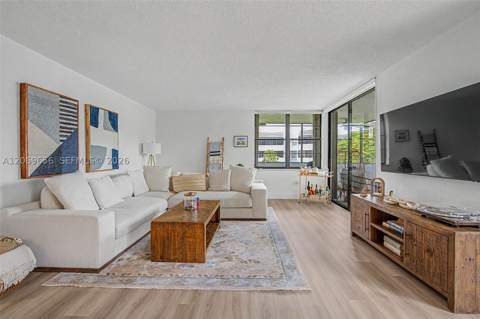 10852 N Kendall Dr 314, Miami FL - photo 9 of 29