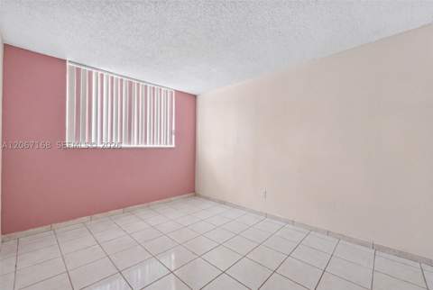 12500 NE 15th Ave 306, North Miami FL - photo 15 of 29