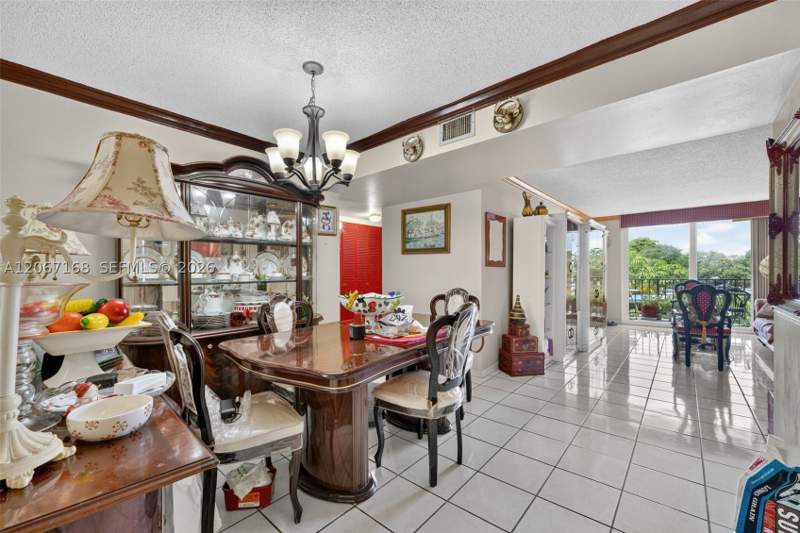2 bedroom Condominium at 12500 NE 15th Ave 306, Three Horizons East Condo, North Miami — photo 5