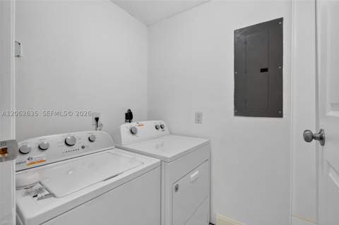 744 SW 9th St, Florida City FL - photo 16 of 34