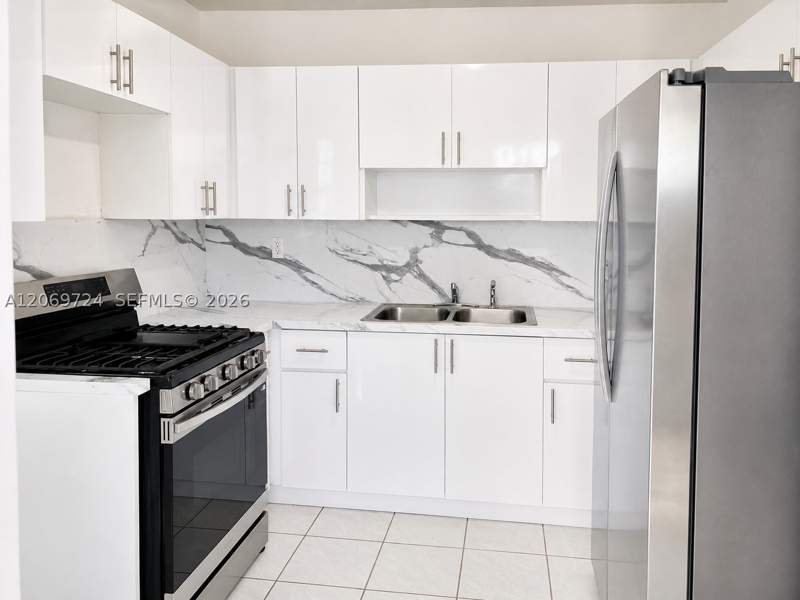 2 bedroom Condominium at 1230 W 54th St 329A, The Kensington Condo, Hialeah — photo 4