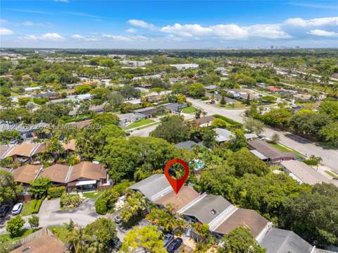 11209 SW 114th Lane Circle, Miami FL - photo 19 of 25