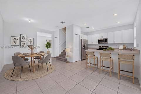1586 SE 27th Ter 1586, Homestead FL - photo 6 of 34