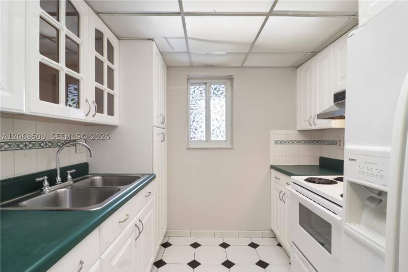2 bedroom Condominium at 2690 SW 22nd Ave 301, Jaragua Plaza Condo, Miami — photo 4
