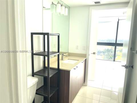 5252 NW 85th Ave 1608, Doral FL - photo 9 of 13