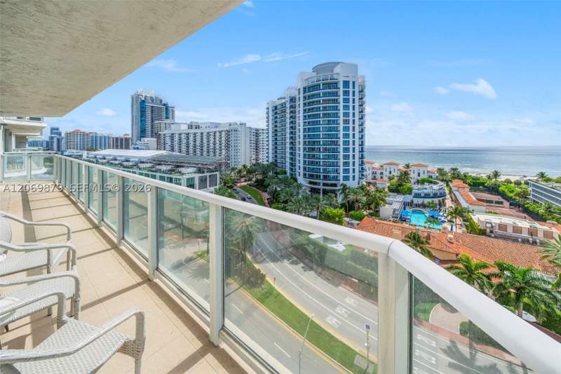 2 bedroom Condominium at 5900 Collins Ave 1204, The Grandview Condo, Miami Beach — photo 4