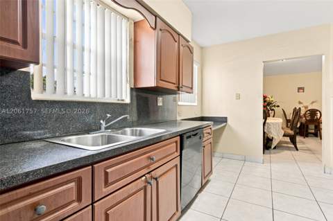 1760 NW 187th Ter, Miami Gardens FL - photo 14 of 30