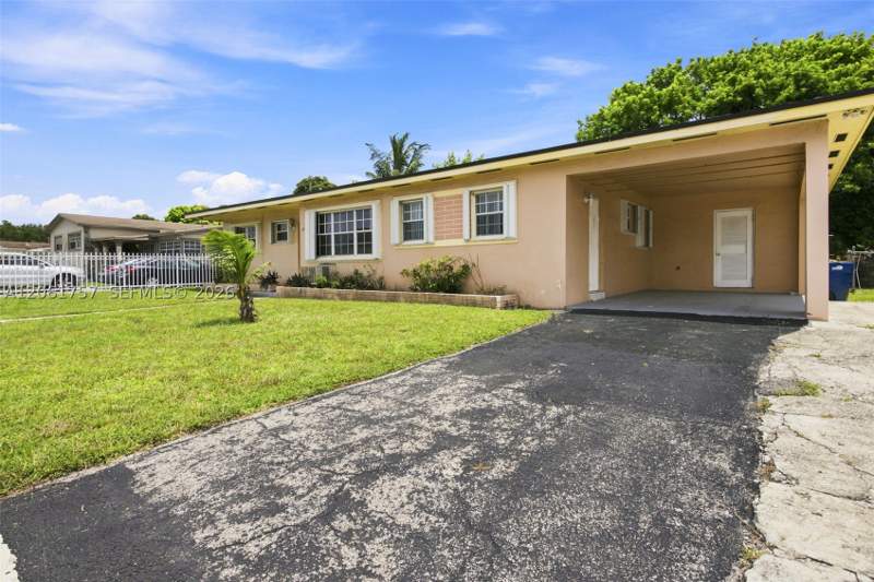 3 bedroom SingleFamilyResidence at 1760 NW 187th Ter, Palmland Estates 1st Addn, Miami Gardens — photo 3