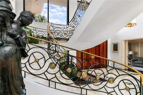 241 Cape Florida Dr, Key Biscayne FL - photo 18 of 100