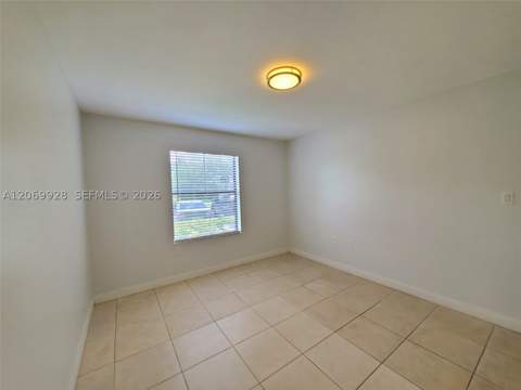 15591 SW 105th Ter 512, Miami FL - photo 20 of 35