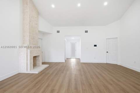 4122 NW 11th Pl, Miami FL - photo 10 of 34