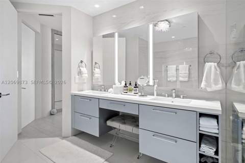 100 S Pointe Dr 1409, Miami Beach FL - photo 22 of 34