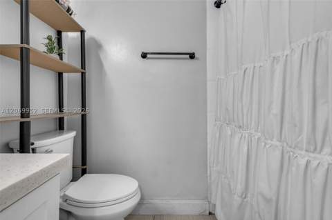 2421 W 52nd Pl 2-1, Hialeah FL - photo 17 of 27