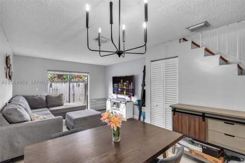 2421 W 52nd Pl 2-1, Hialeah FL - photo 6 of 27