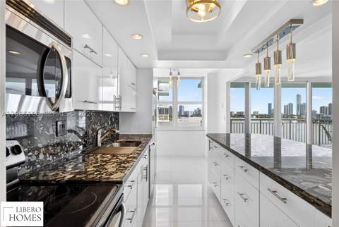 301 174th St 1216, Sunny Isles Beach FL - photo 12 of 49