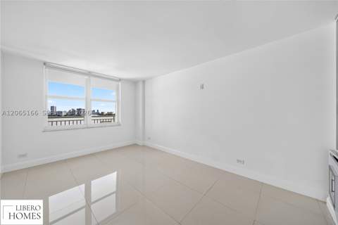 301 174th St 1216, Sunny Isles Beach FL - photo 23 of 49