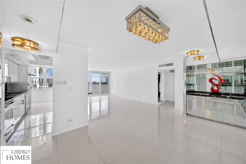2 bedroom Condominium at 301 174th St 1216, Winston Towers 500 Condo, Sunny Isles Beach — photo 5