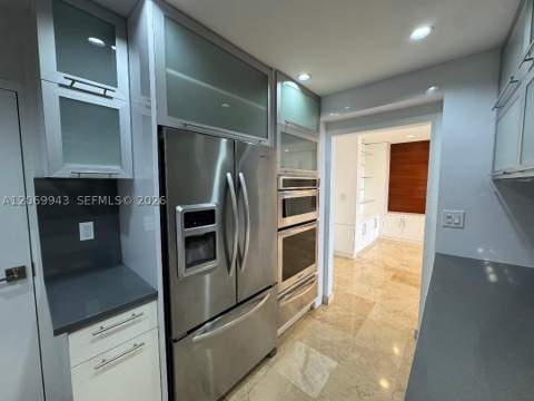 90 Edgewater Dr Ph15, Coral Gables FL - photo 17 of 36