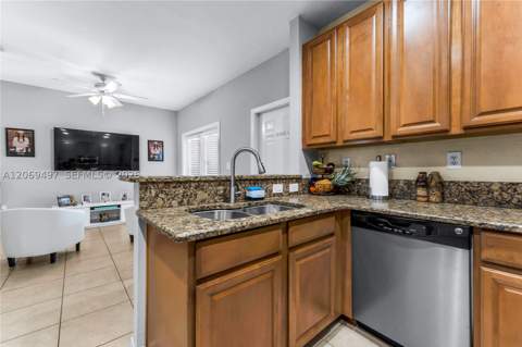 14211 SW 272nd Ln, Homestead FL - photo 16 of 49