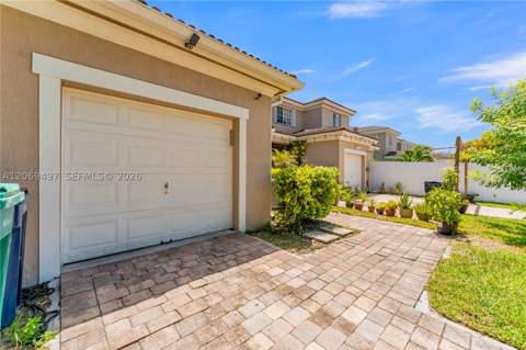 14211 SW 272nd Ln, Homestead FL - photo 7 of 49
