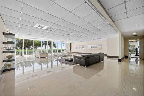 16500 Collins Ave 1751, Sunny Isles Beach FL - photo 24 of 30