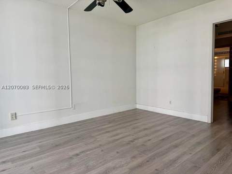 5401 Collins Ave 144, Miami Beach FL - photo 23 of 40