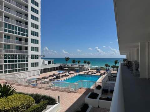 5401 Collins Ave 144, Miami Beach FL - photo 8 of 40