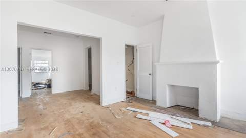 2100 SW 25th St, Miami FL - photo 8 of 23