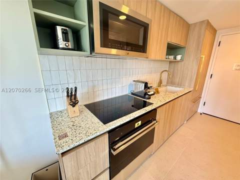 159 NE 6 Street 3108, Miami FL - photo 18 of 50