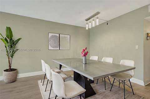 20100 W Country Club Dr 403, Aventura FL - photo 13 of 21