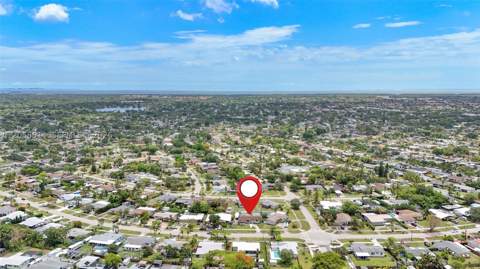 19931 Gulfstream Rd, Cutler Bay FL - photo 12 of 15