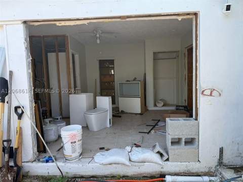 19931 Gulfstream Rd, Cutler Bay FL - photo 7 of 15