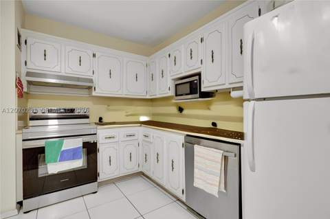 20100 W Country Club Dr 1003, Aventura FL - photo 12 of 23