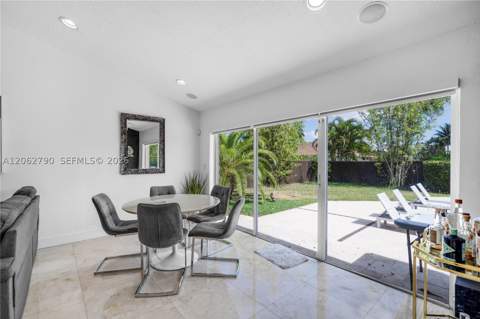 12231 SW 103rd Ter, Miami FL - photo 11 of 38