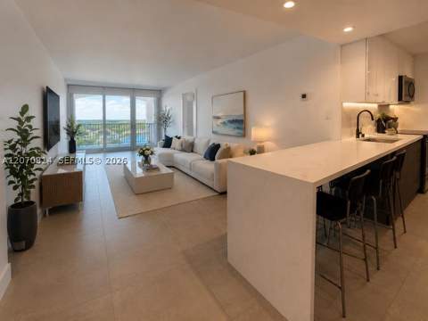 5401 Collins Ave 620, Miami Beach FL - photo 6 of 34
