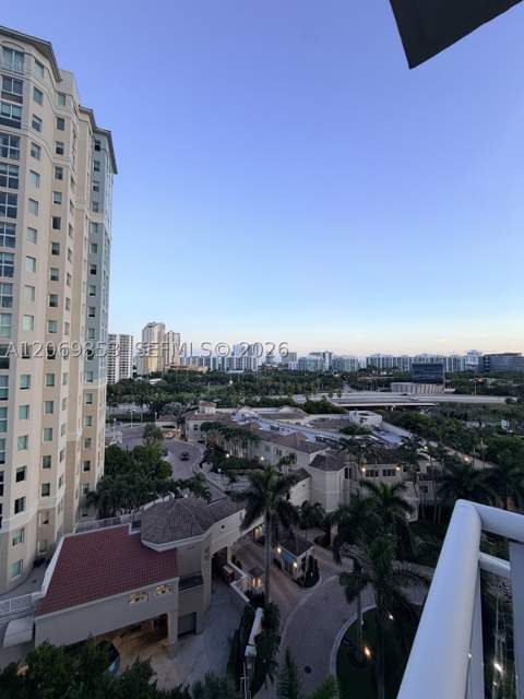 19501 W Country Club Dr 1004, Aventura FL - photo 22 of 62