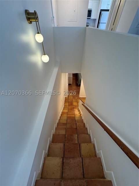 1460 Ocean Dr 208, Miami Beach FL - photo 22 of 36