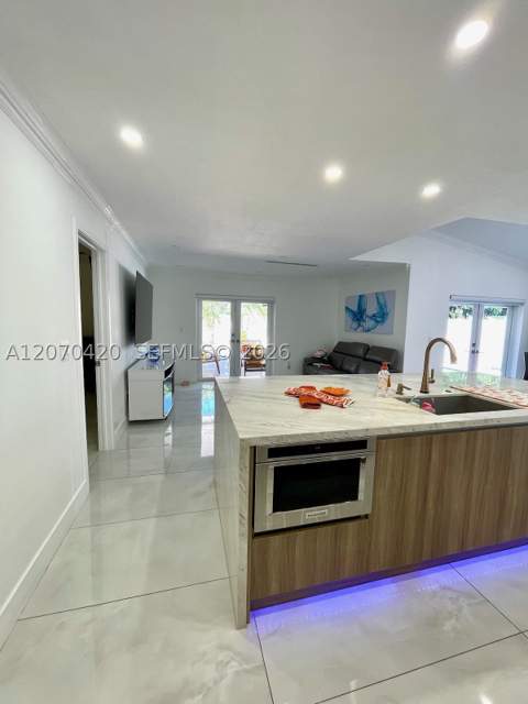 19342 SW 119th Ct, Miami FL - photo 15 of 26