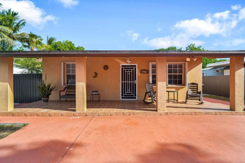 4 bedroom SingleFamilyResidence at 1670 NW 121st Street, Sunkist Grove, North Miami — photo 2