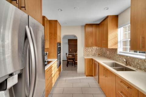 1670 NW 121st Street, North Miami FL - photo 8 of 47