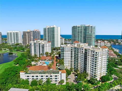 19900 E Country Club Dr 607, Aventura FL - photo 18 of 20