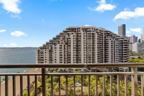 540 Brickell Key Dr 1519, Miami FL - photo 16 of 46