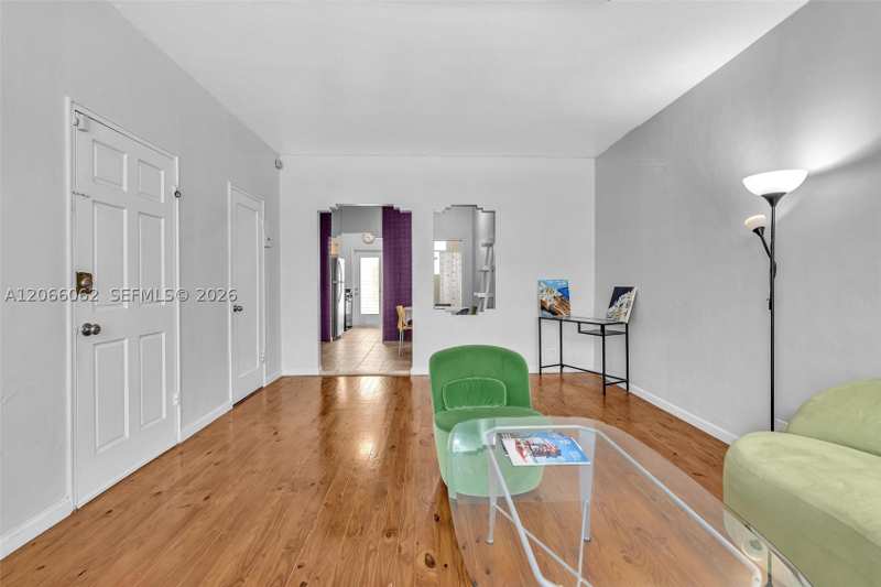 0 bedroom Condominium at 736 12th St 5, Park Corner Condo, Miami Beach — photo 1