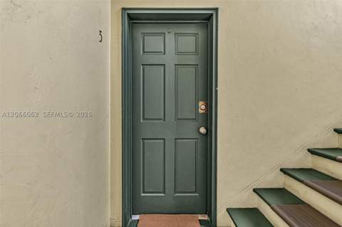 736 12th St 5, Miami Beach FL - photo 12 of 39