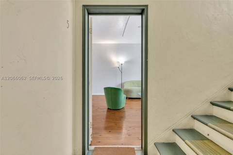 736 12th St 5, Miami Beach FL - photo 13 of 39