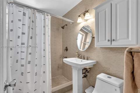 736 12th St 5, Miami Beach FL - photo 7 of 39